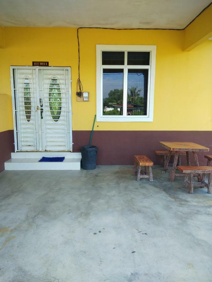 Davallia Homestay Dungun Extérieur photo